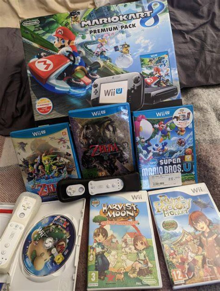 What are the different wii models